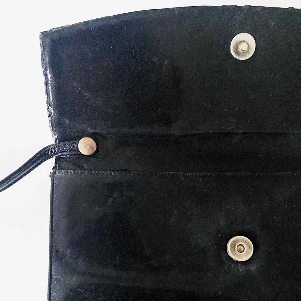 70s vtg black leather snakeskin envelope clutch - crossbody strap - Picture 6 of 11